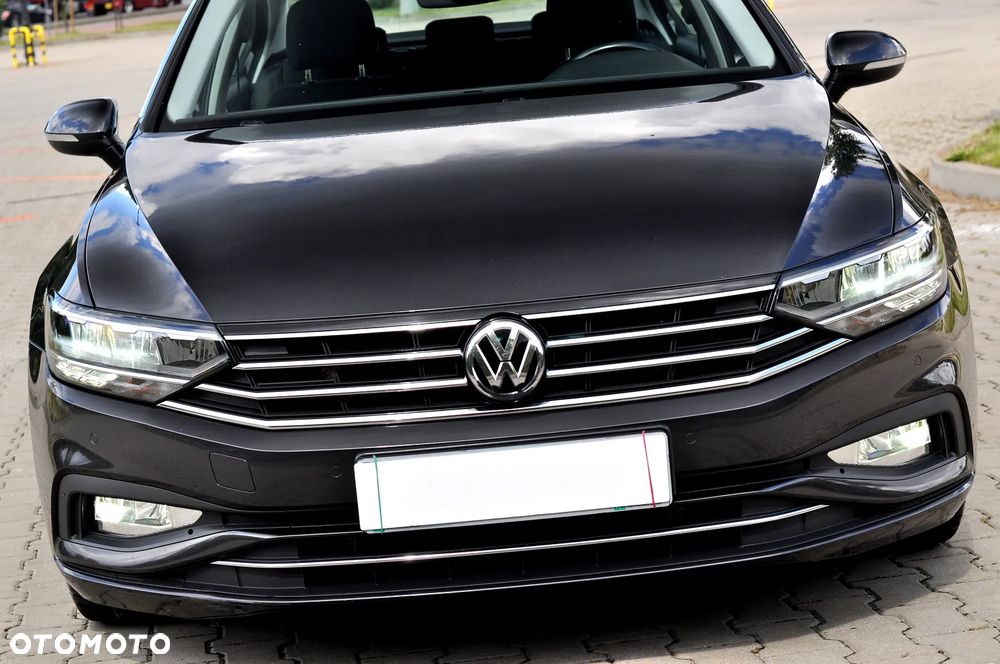 Volkswagen Passat 2.0 TDI EVO Business DSG - 2