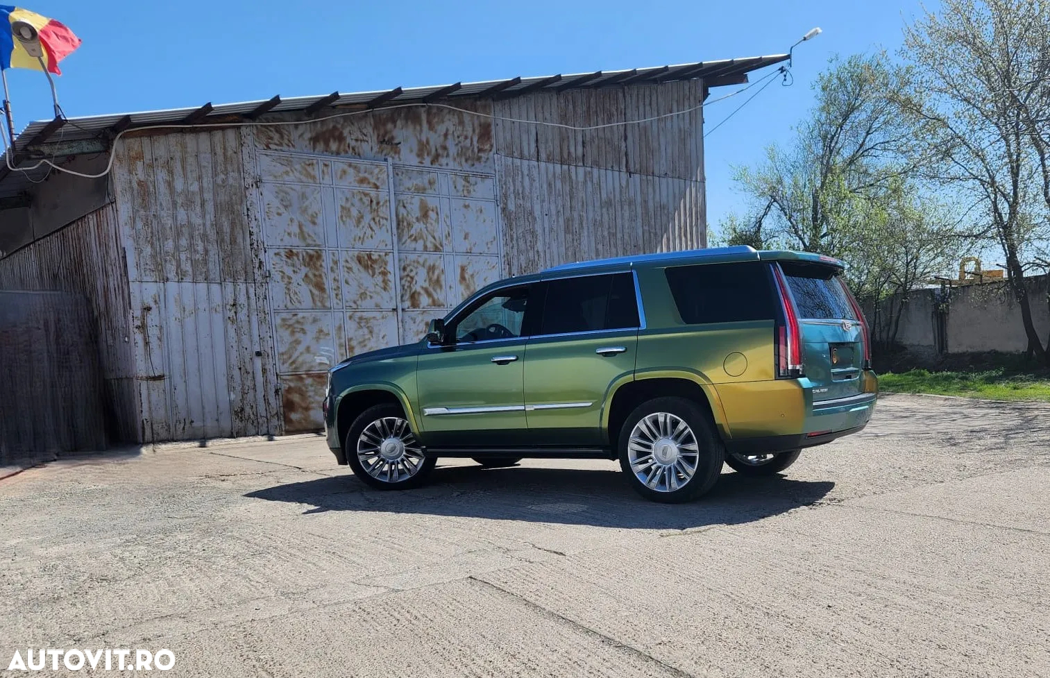 Cadillac Escalade 6.2 V8 AWD AT Platinum - 9