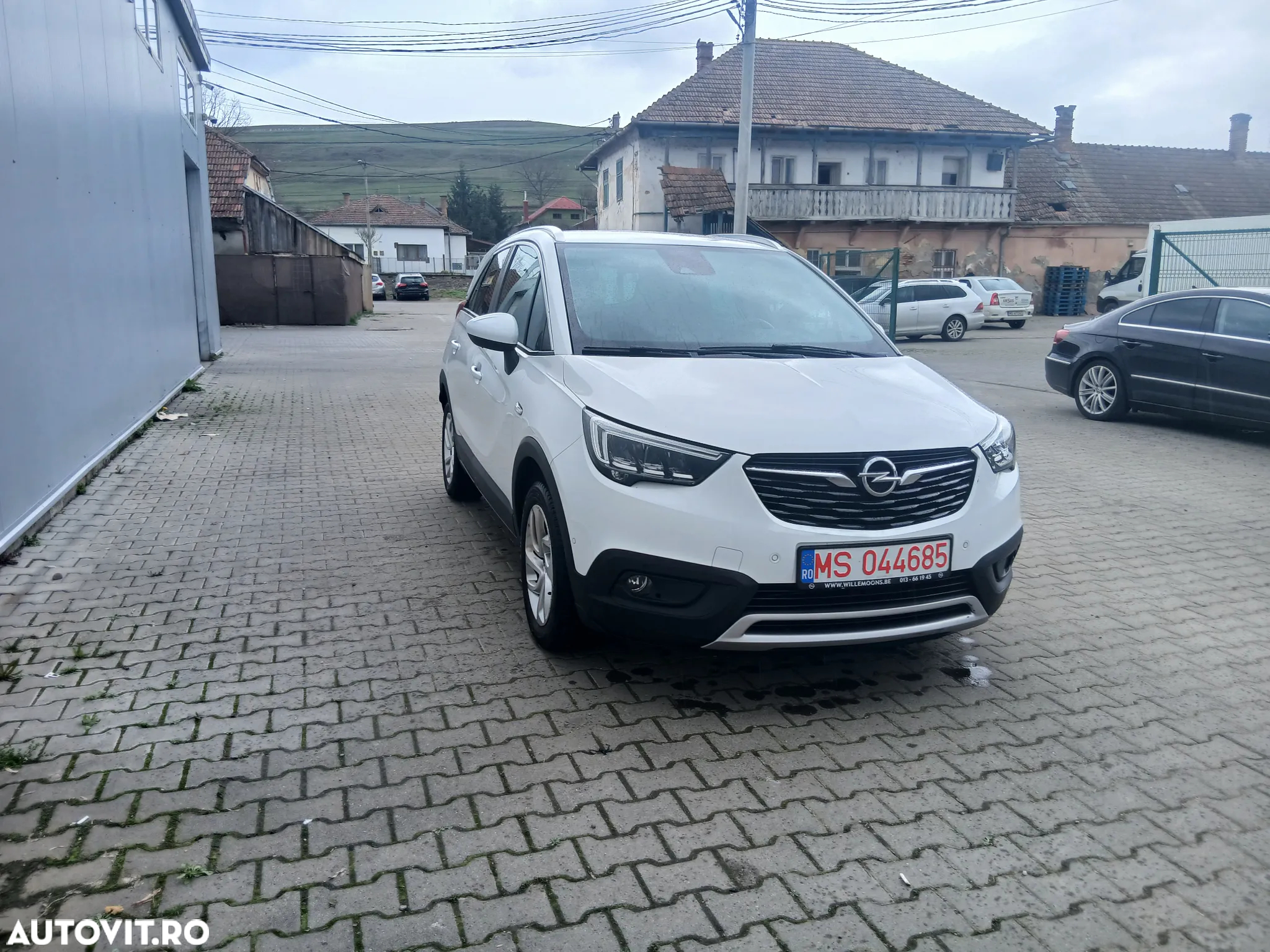 Opel Crossland - 2