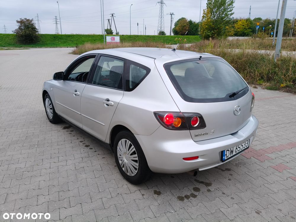 Mazda 3 - 7