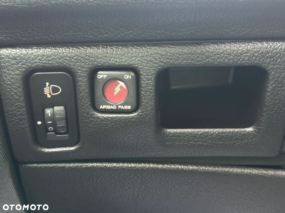 Peugeot 206 75 JBL - 24