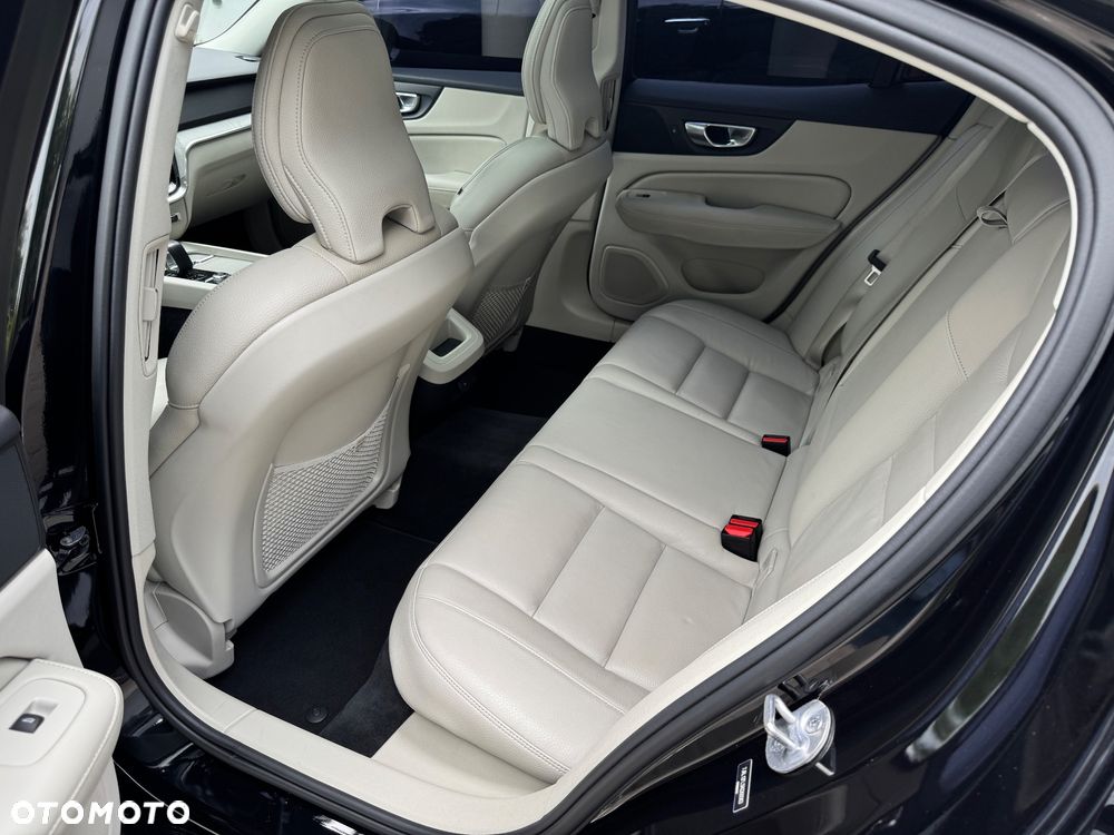 Volvo S60 B5 B Geartronic Inscription - 36