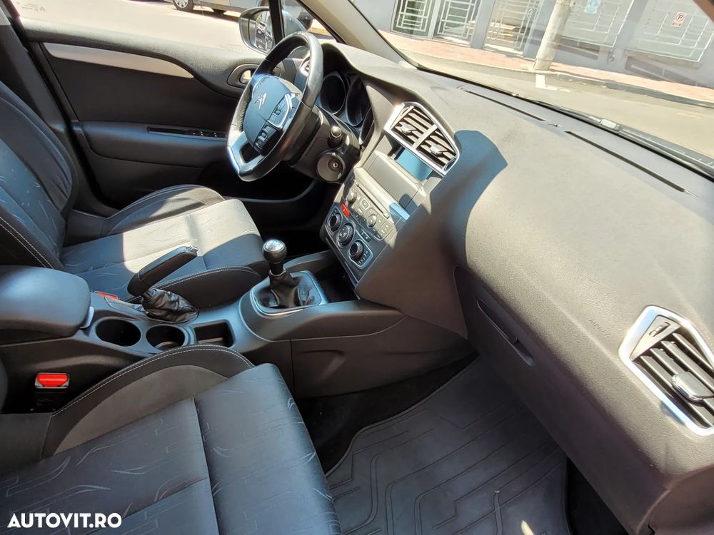 Citroën C4 VTi 120 Attraction - 11