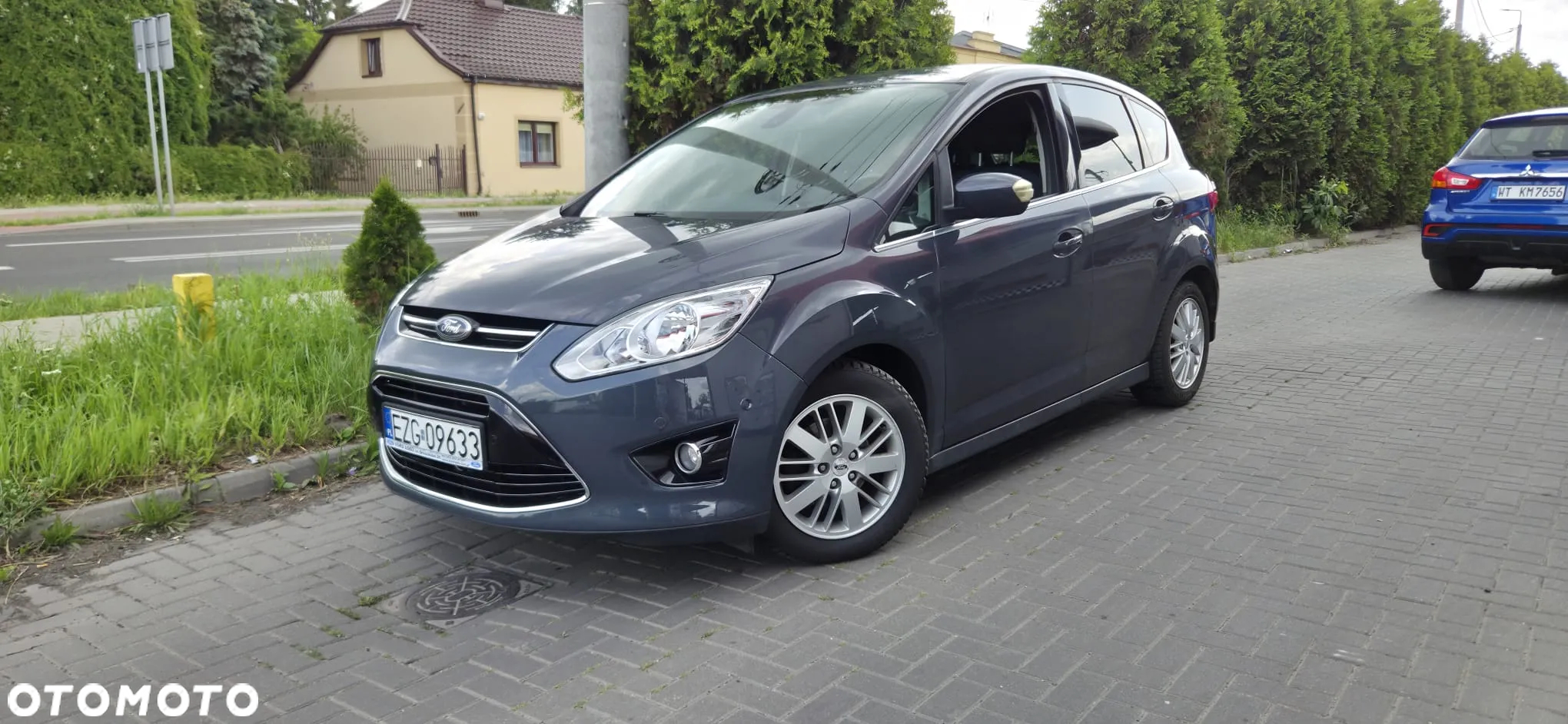 Ford C-MAX 1.6 TDCi Start-Stop-System Champions Edition - 3