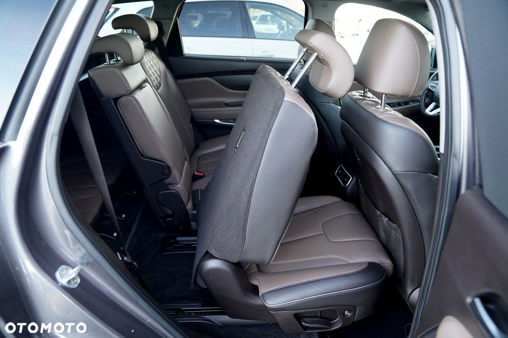 Hyundai Santa Fe - 28