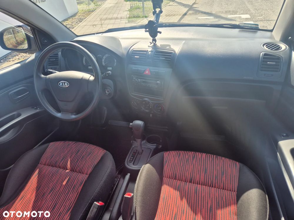 Kia Picanto 1.1 EX - 7
