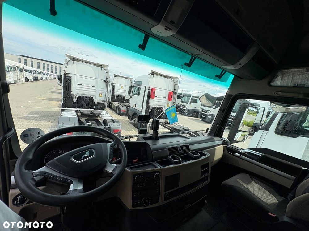 MAN TGX 500 / Mega / Universal / Low Deck / - 20