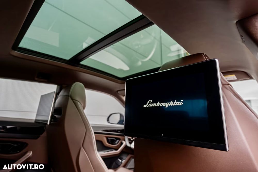 Lamborghini URUS - 16