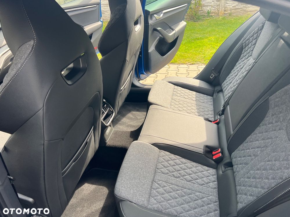 Skoda Octavia 1.5 TSI mHEV Sportline DSG - 20