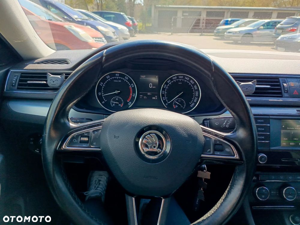 Skoda Superb 1.8 TSI Ambition DSG - 13