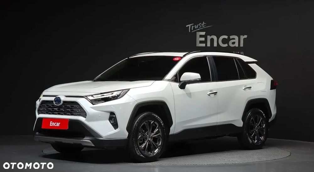 Toyota RAV4 - 1