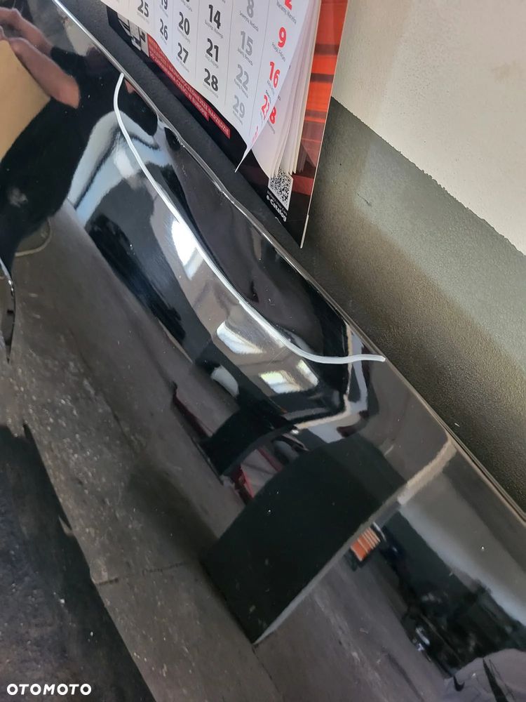 ford mustang 2019rok maska uszkodzona - 2