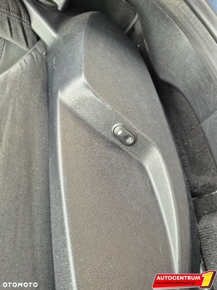 Ford S-Max - 22