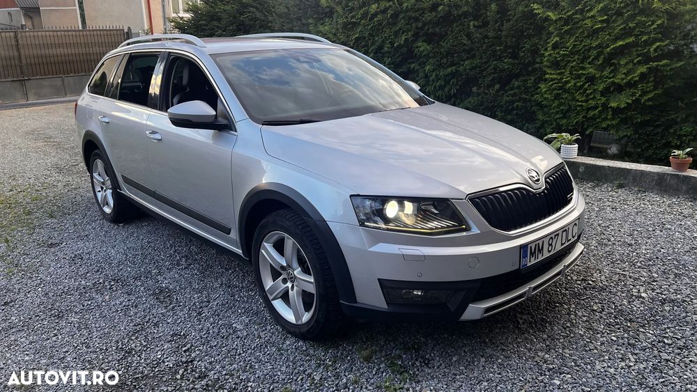 Skoda Octavia 2.0 TDI 4x4 DSG Scout - 3