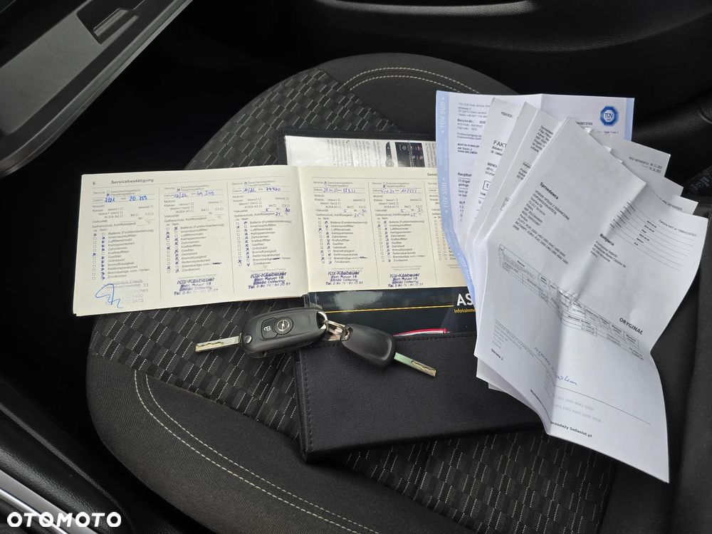 Opel Astra - 33