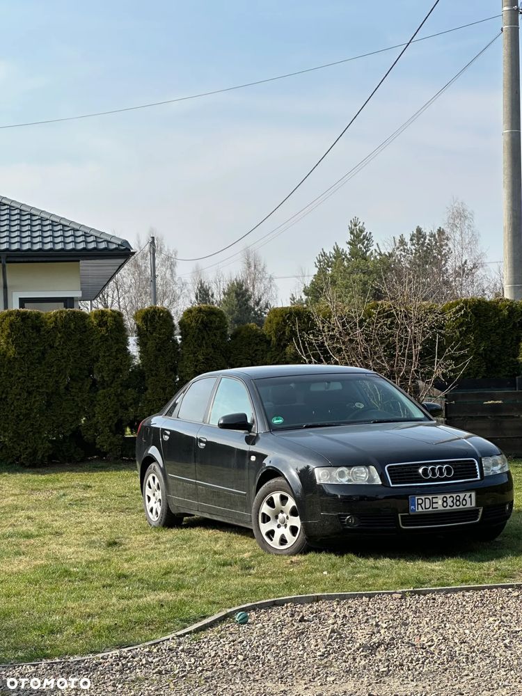 Audi A4 Limousine 2 - 9