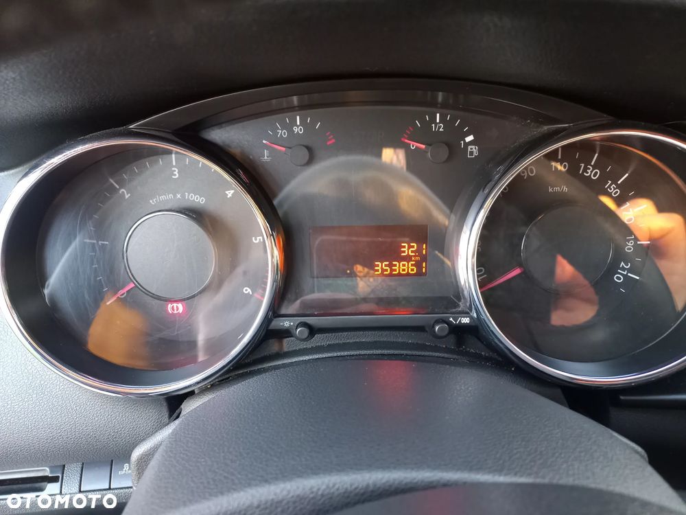 Peugeot 3008 2.0 HDi Premium - 12