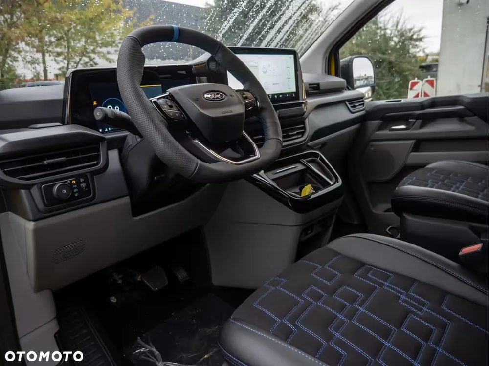 Ford Transit Custom MS-RT Furgon Brygadówka L2H1 170KM AWD - 15