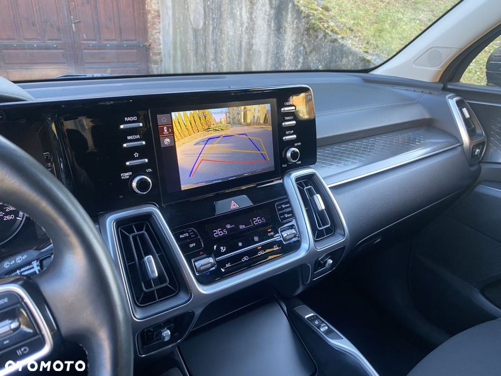 Kia Sorento - 25