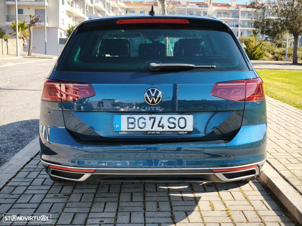 VW Passat Variant - 5