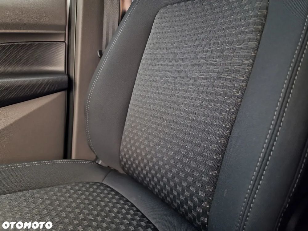 Ford TRANSIT CONNECT L2 - 12