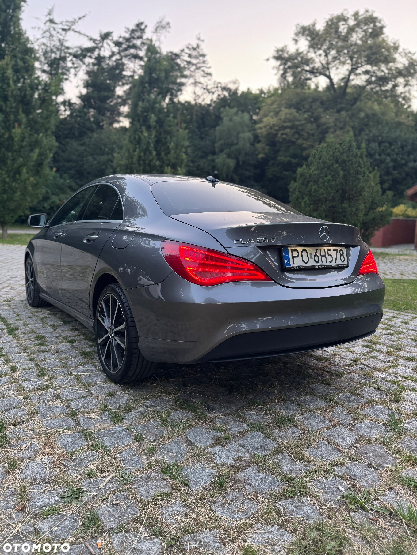 Mercedes-Benz CLA - 10