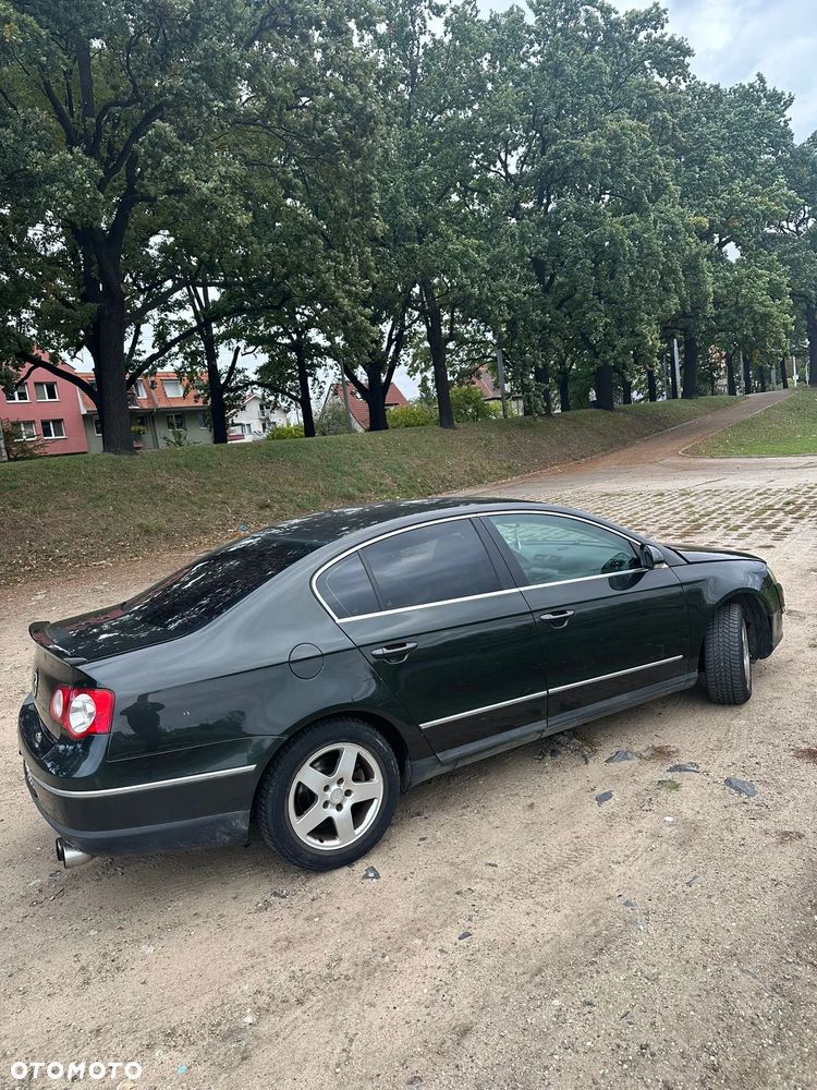 Volkswagen Passat - 7