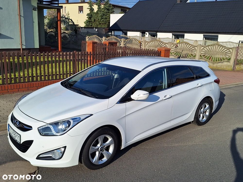 Hyundai i40 1.7 CRDi Comfort + - 2