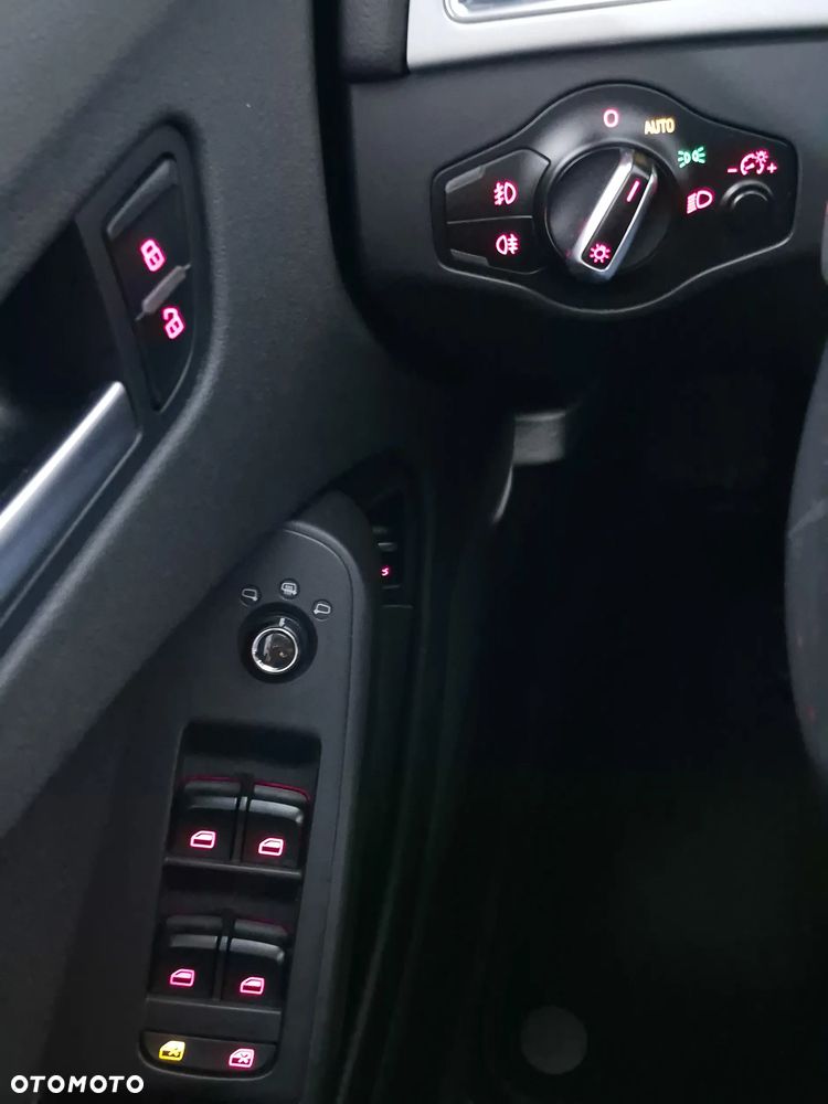 Audi A4 Limousine 2.0 TDI DPF Ambiente - 17