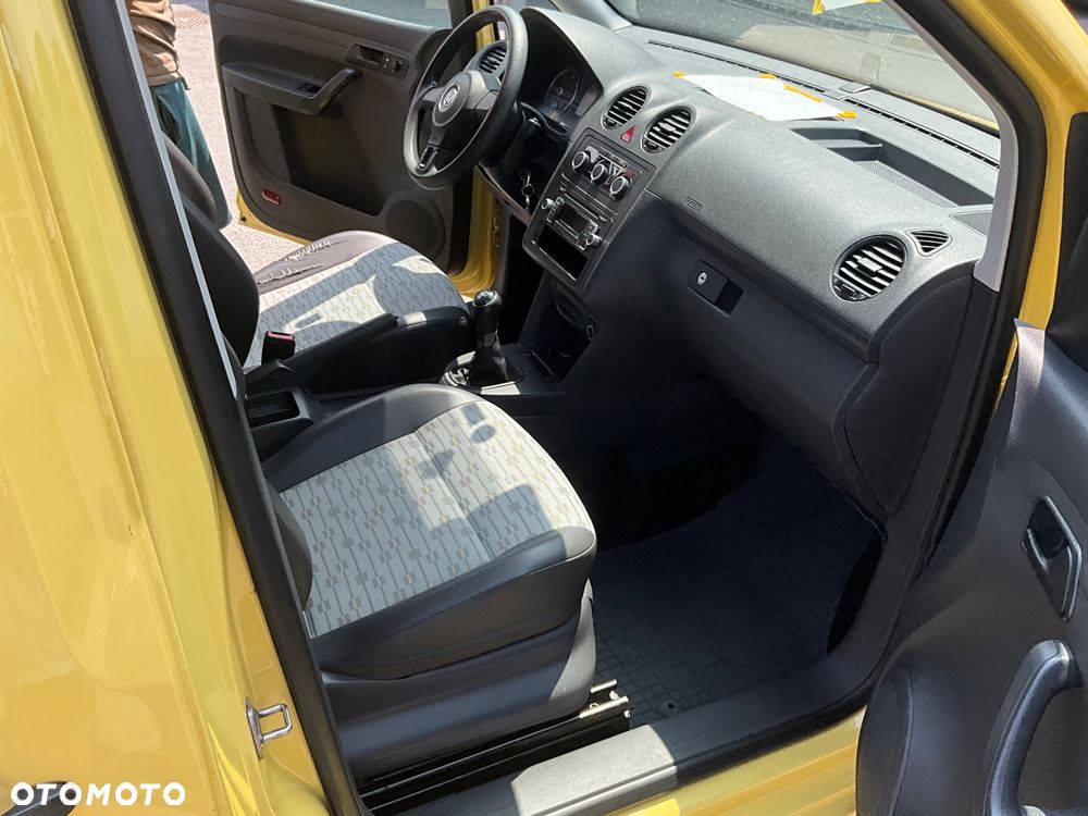 Volkswagen Caddy - 3