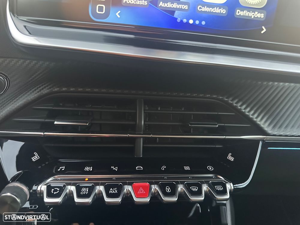 Peugeot e-2008 50 kWh GT - 19