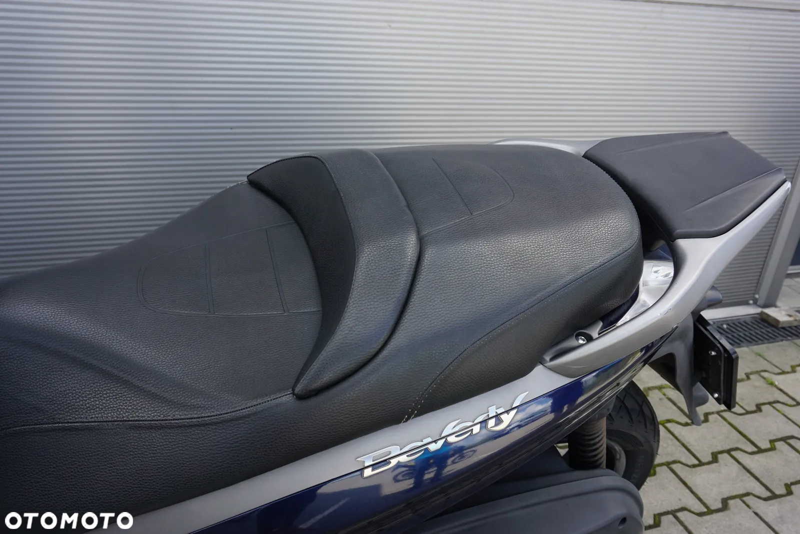 Piaggio Beverly - 6