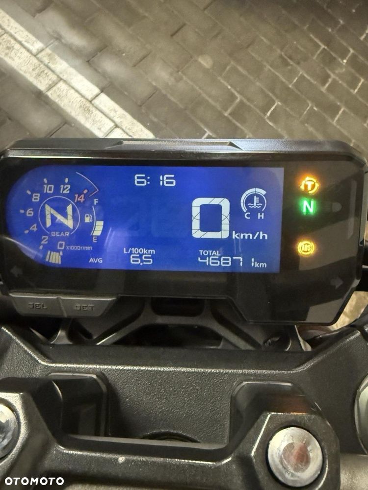 Honda CB - 7