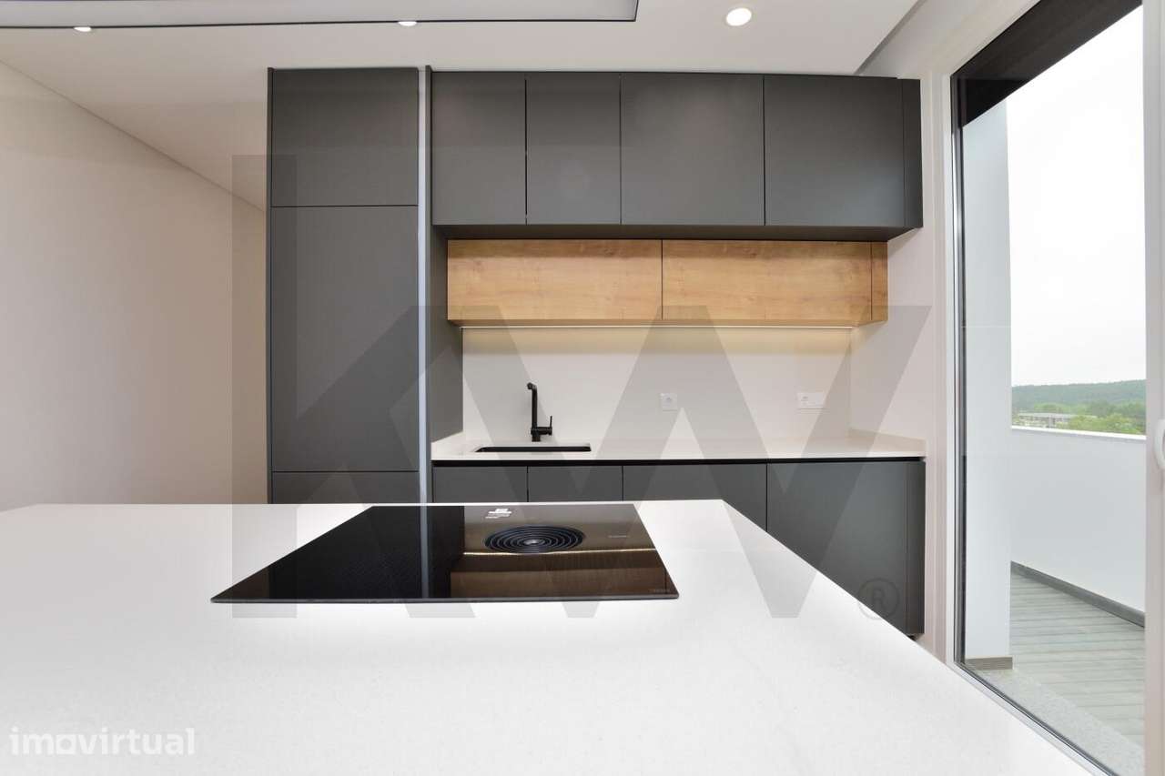 T2, 94m2, novo a estrar, cozinha equipada, varanda, rooftop com piscin - Grande imagem: 5/45