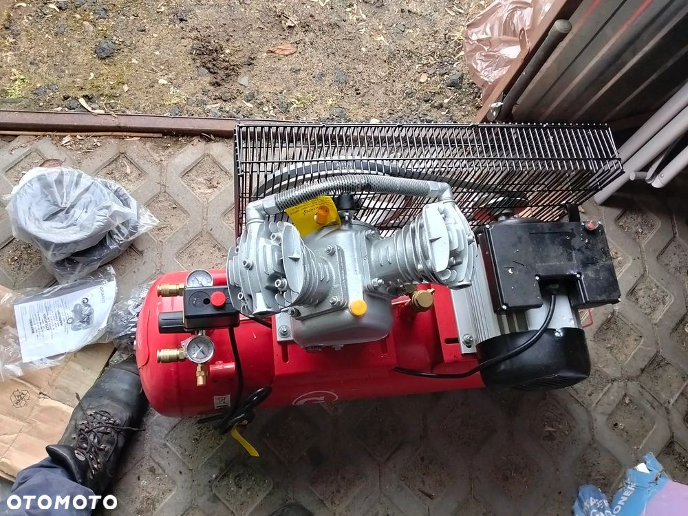 Sprężarka kompresor do kombajna  50l 940mm 61099050 GRANIT - 3