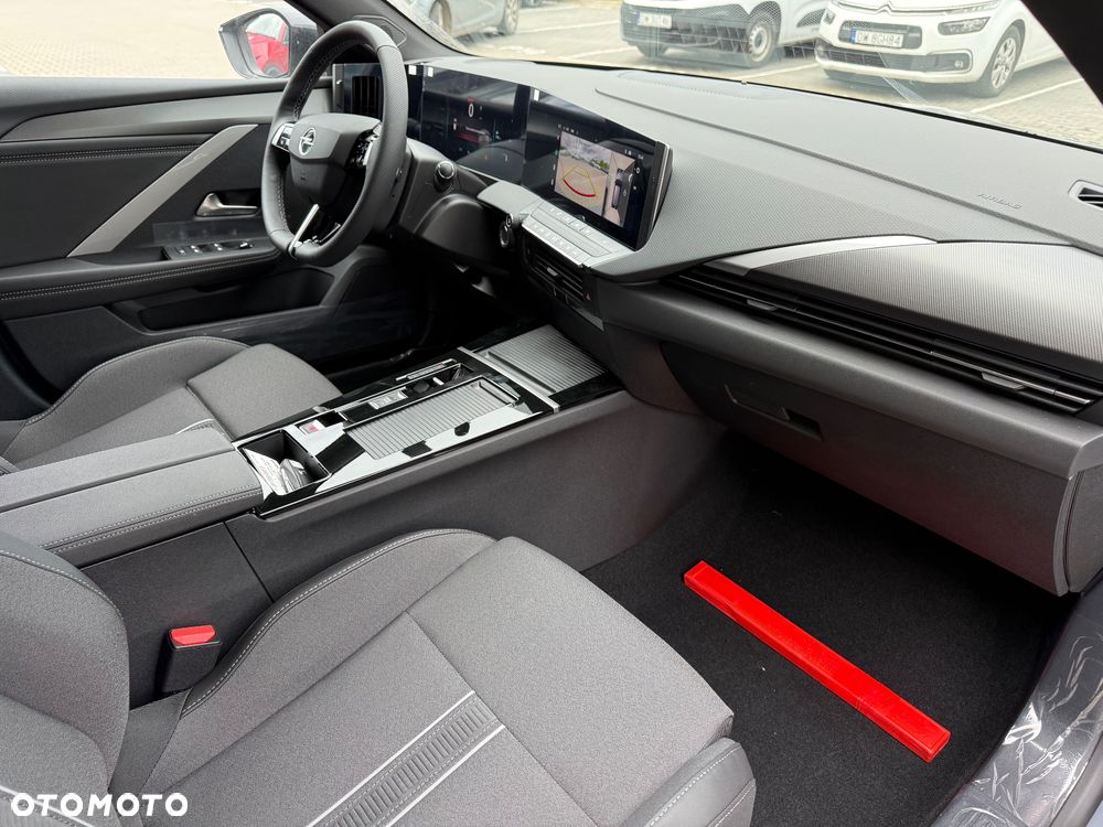 Opel Astra 1.2 T mHEV GS S&S eDTC - 10