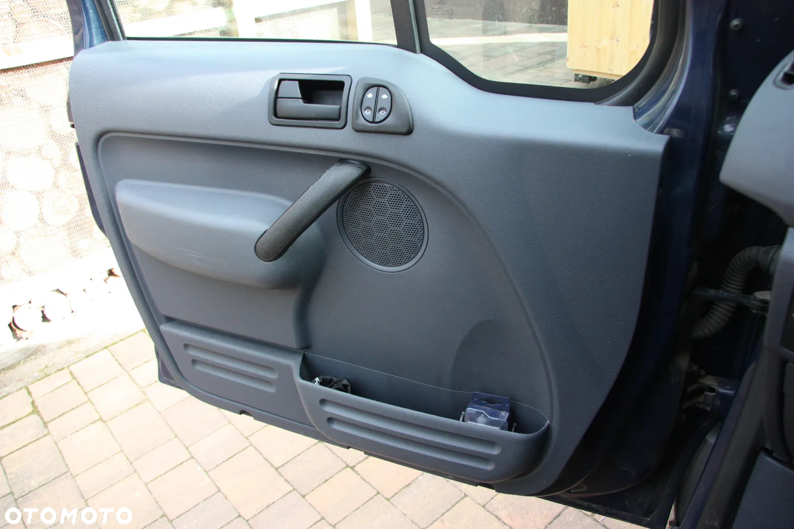 Ford Connect - 16