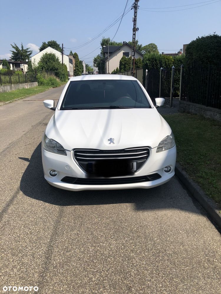 Peugeot 301 - 3