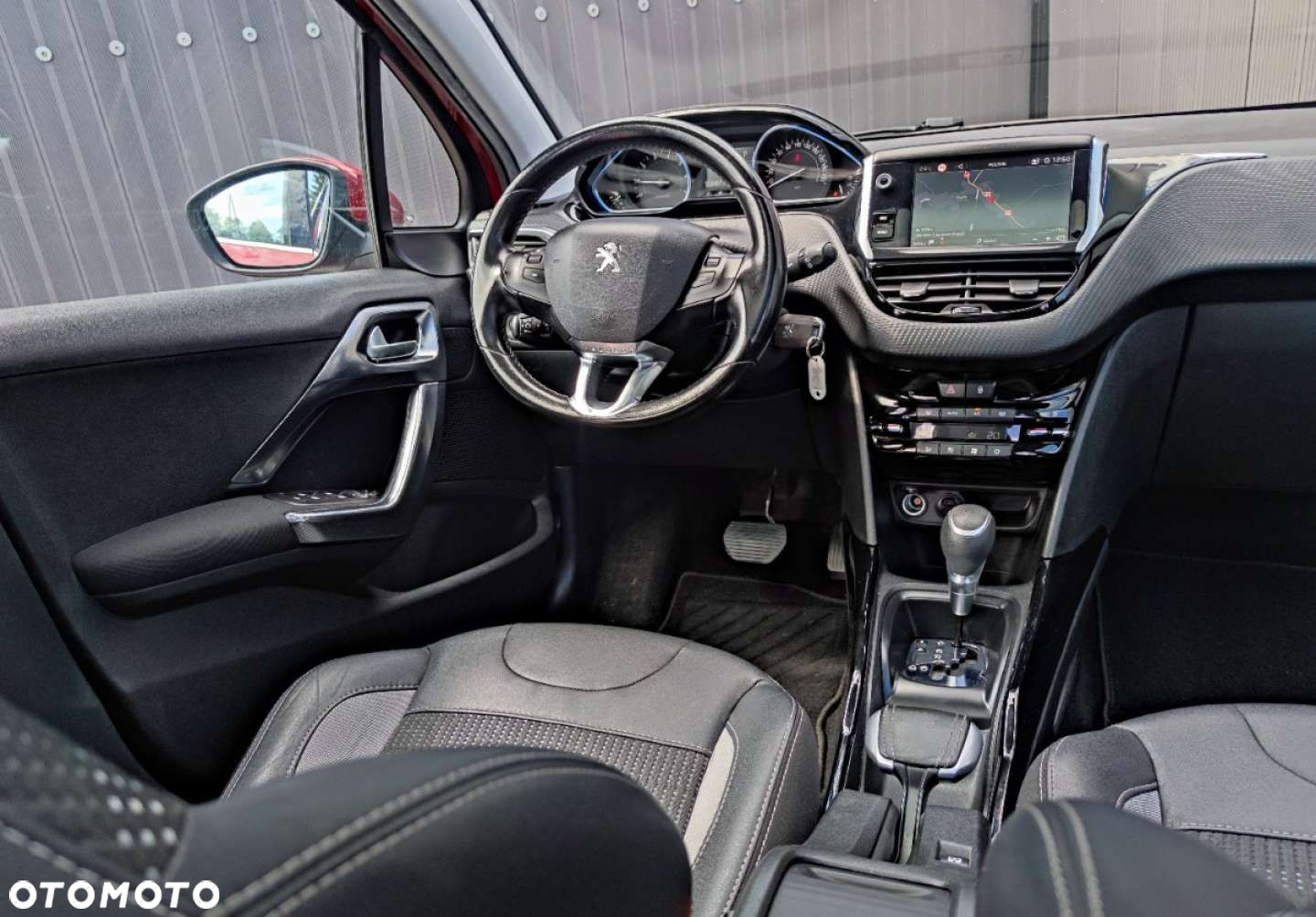 Peugeot 2008 PureTech 110 Stop&Start EAT6 Allure - 21