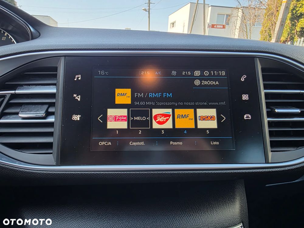 Peugeot 308 BlueHDi 130 EAT6 Stop & Start Allure - 21