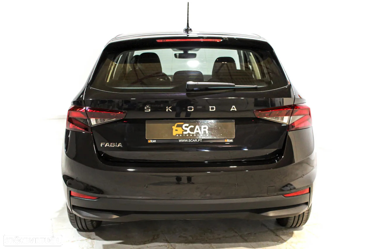 Skoda Fabia 1.0 MPI - 4
