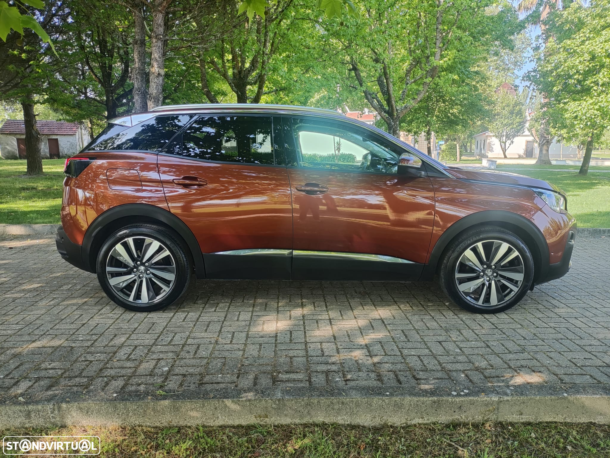 Peugeot 3008 1.5 BlueHDi Allure EAT8 - 5