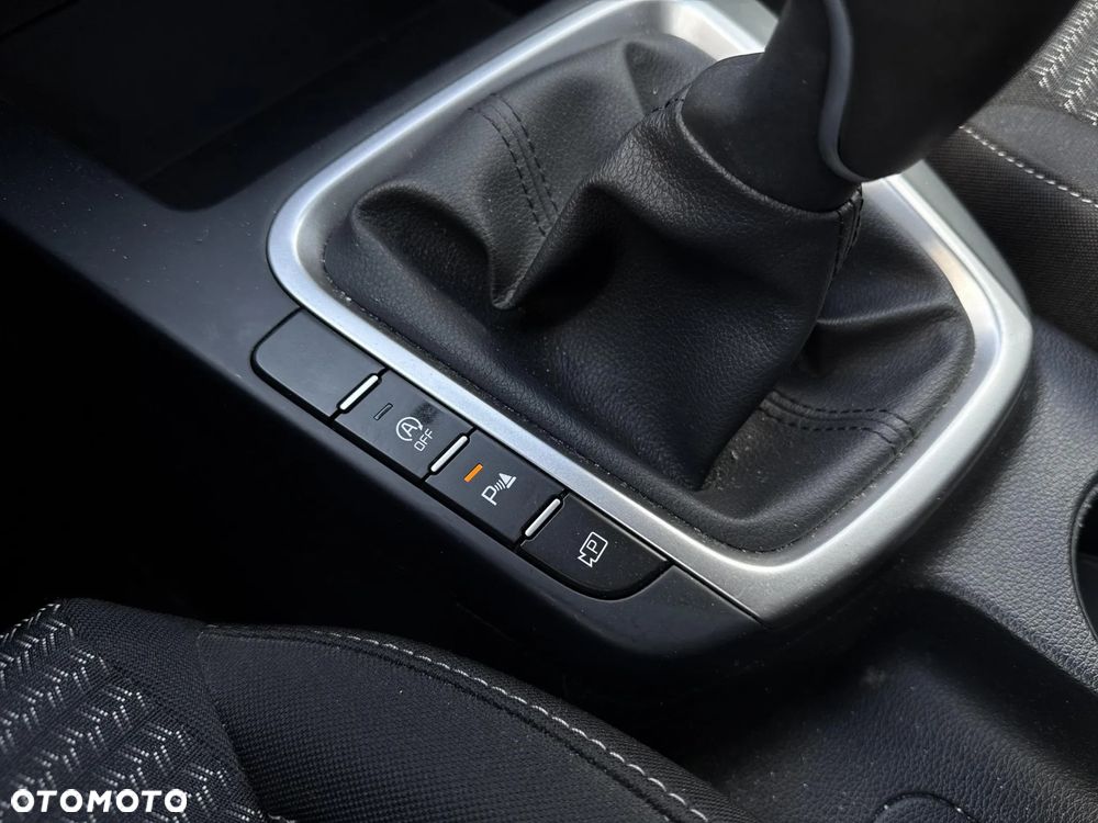 Kia XCeed 1.5 T-GDI M - 19
