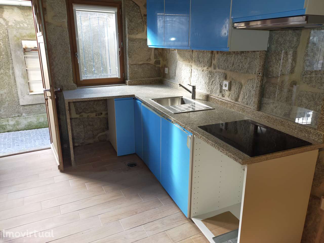 Charmosa casa T1 independente na Foz do Douro a 300 m da praia - Grande imagem: 3/9