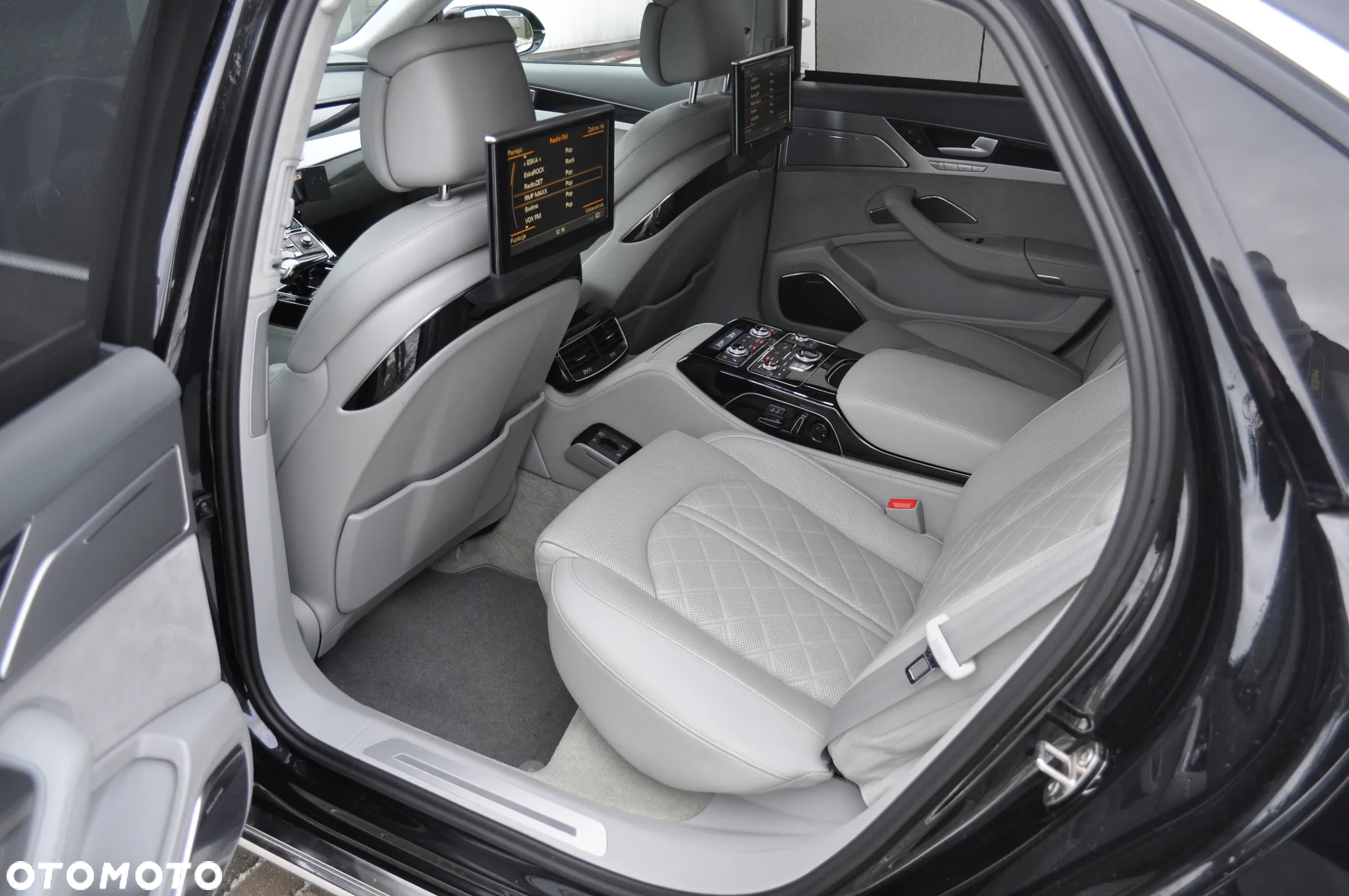 Audi A8 3.0 TDI DPF clean diesel quattro tiptronic Lang - 12