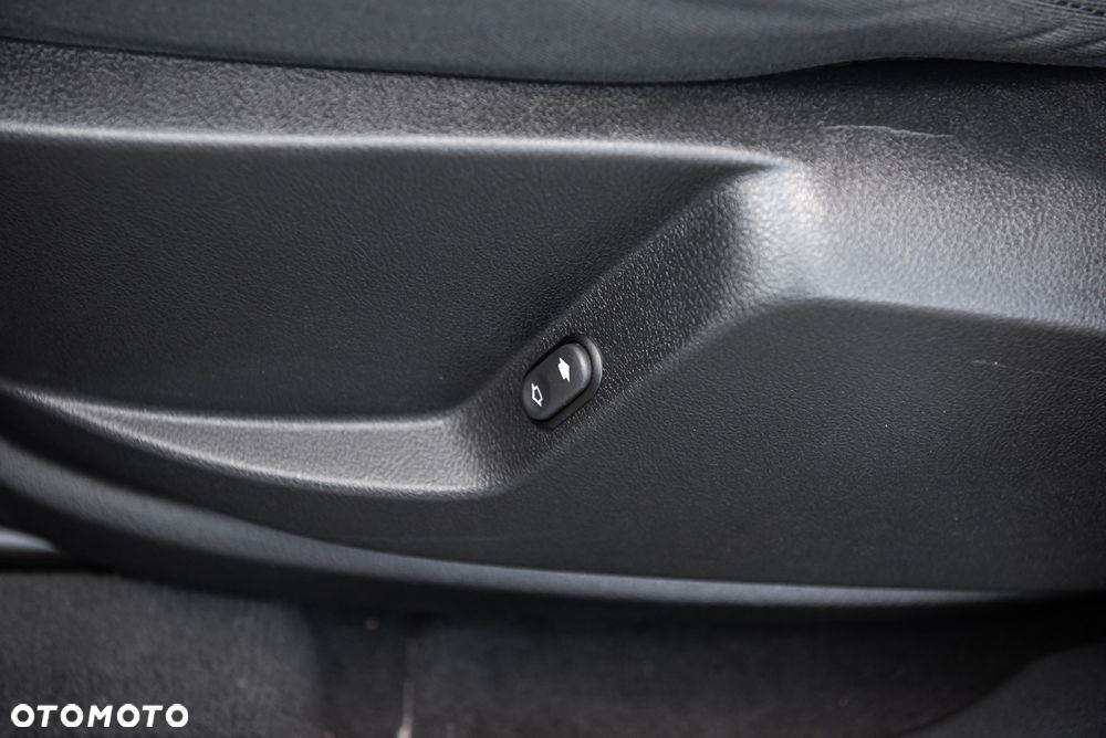 Ford S-Max - 18