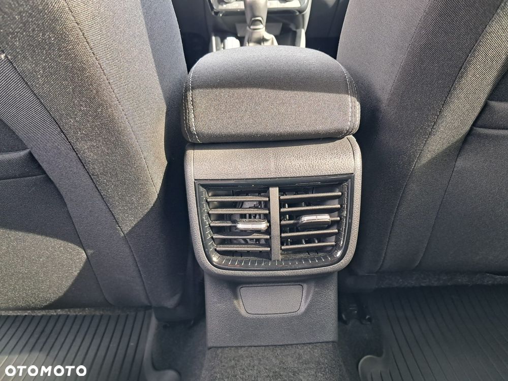 Skoda Fabia 1.0 TSI Selection - 28