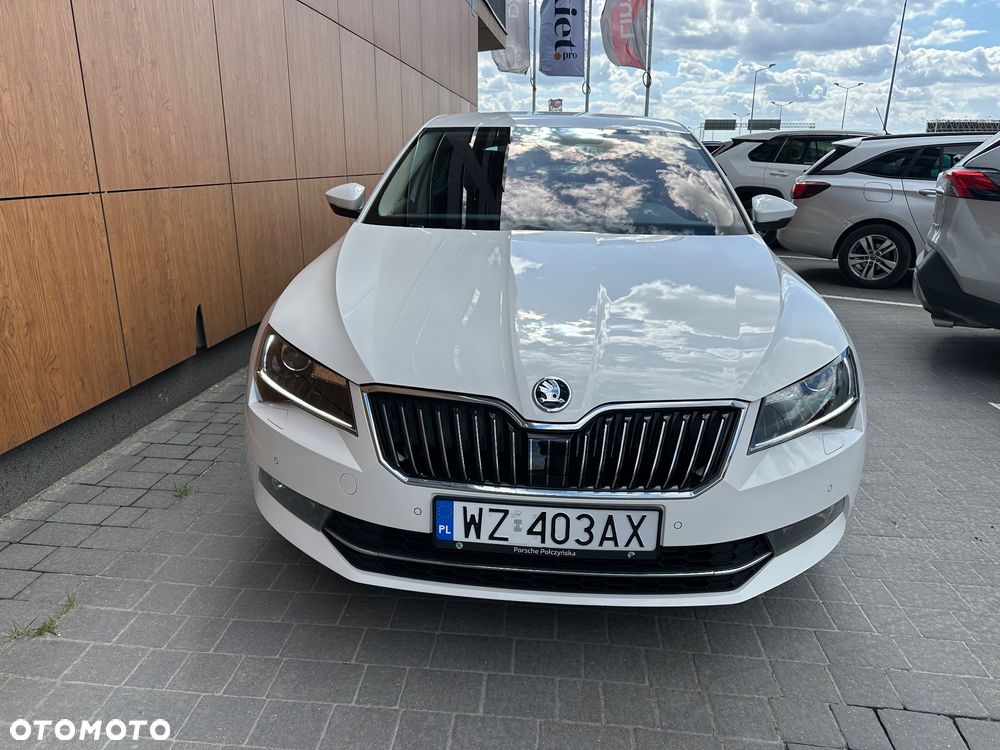 Skoda Superb 1.8 TSI L&K DSG - 2