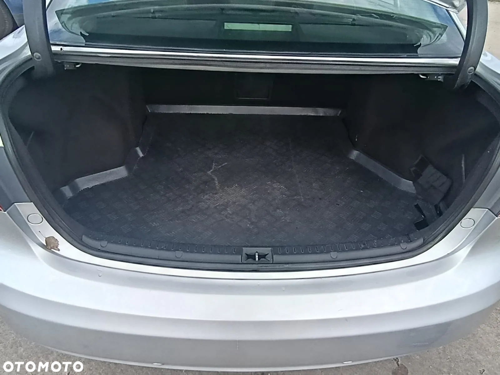 Toyota Avensis 2.0 Prestige NAVI - 40