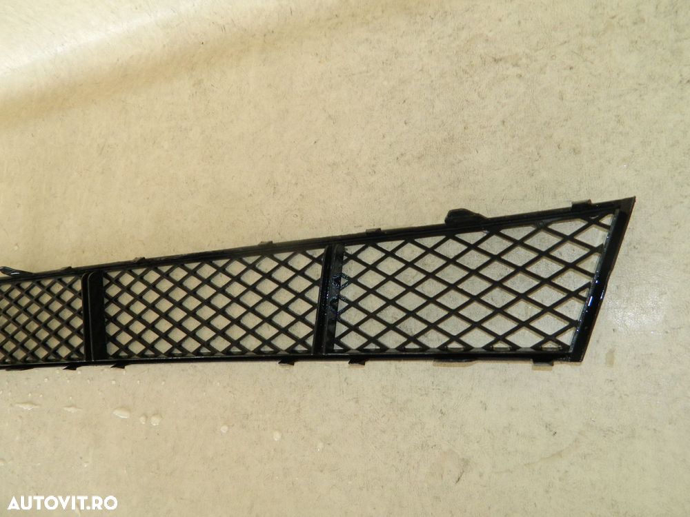 Grila centrala dintre proiectoare, BMW Seria 5, F10  /  F11, 2009, 2010, 2011, 2012, 2013,, 51117285950 - 5